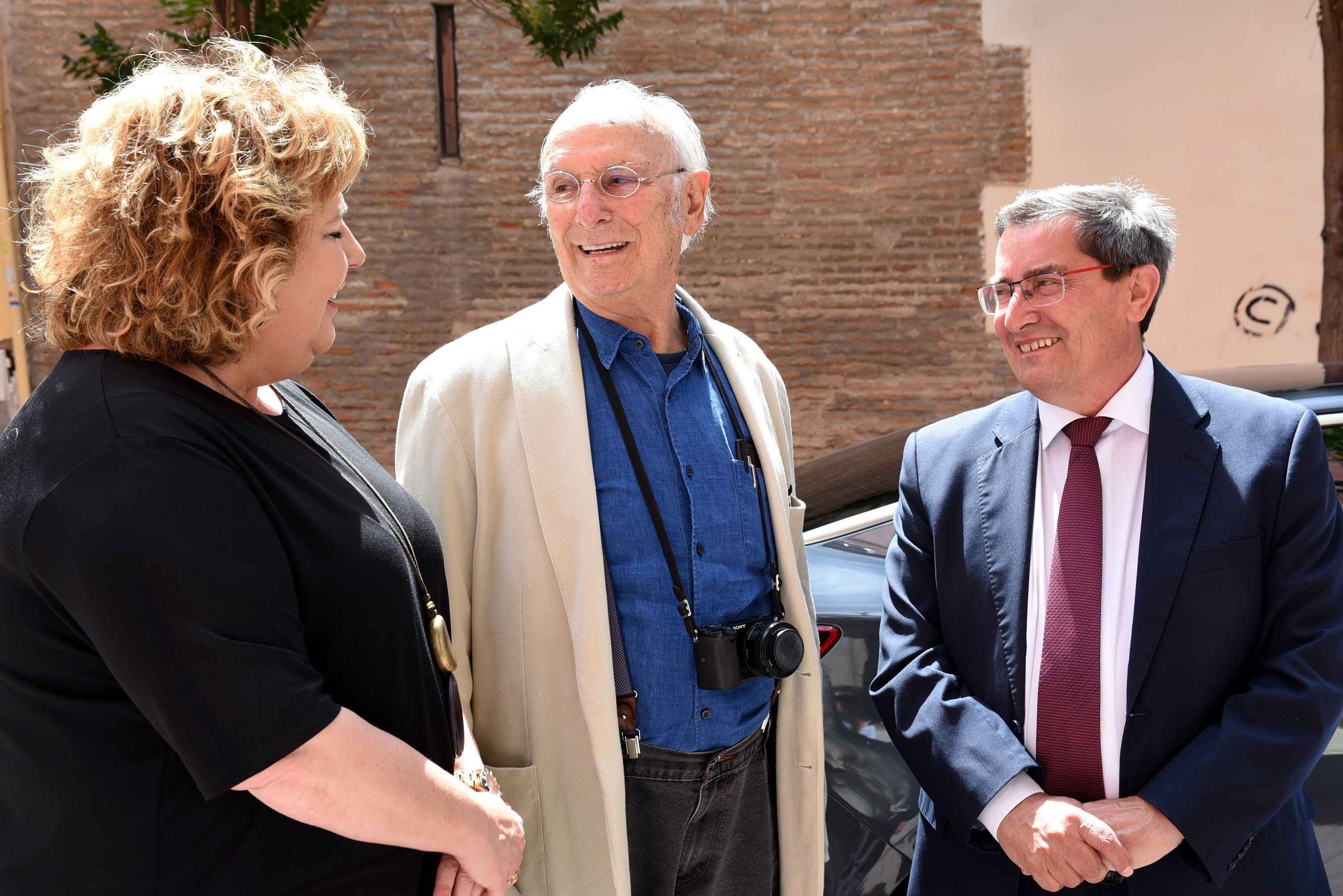 Carlos Saura: "Cuando hablo de la Guerra Civil con mis hijos, me miran como si fuera un marciano"