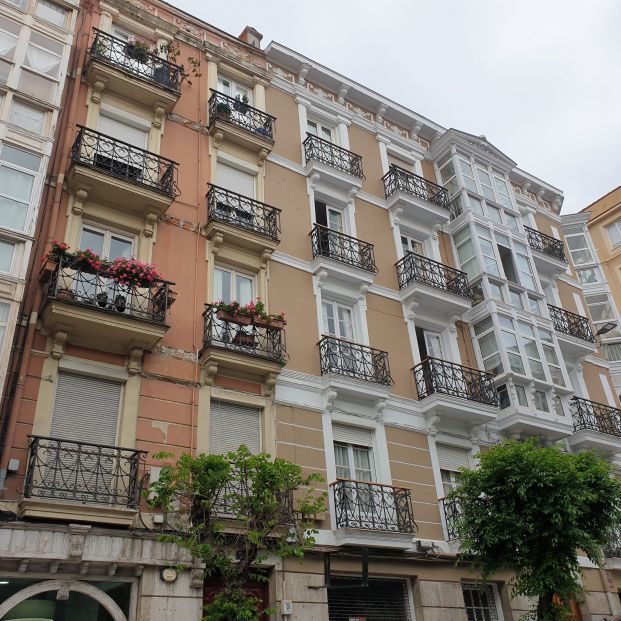 El Supremo anula la cesión del piso de una persona mayor a cambio de cuidados y atención El Supremo anula la cesión del piso de una persona mayor a cambio de cuidados y atención