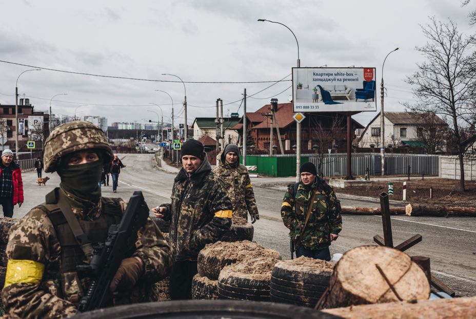 Ucrania renuncia a la OTAN a cambio de seguridad y Rusia reduce su acción militar