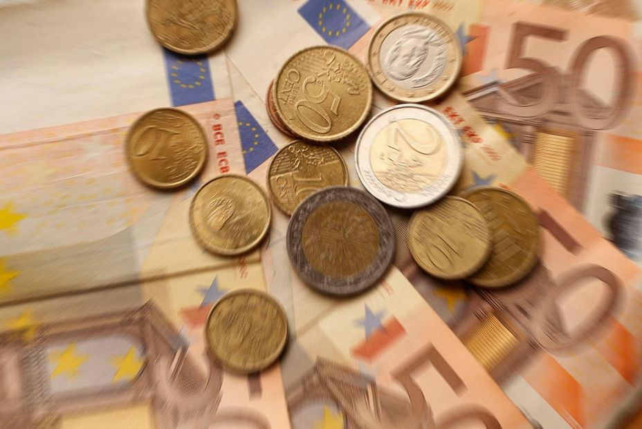 Funcas avisa: revalorizar las pensiones con la inflación costara 10.000 millones de euros. Foto: EuropaPress