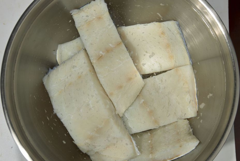 Cómo desalar bacalao para el rin ran. Foto: bigstock 