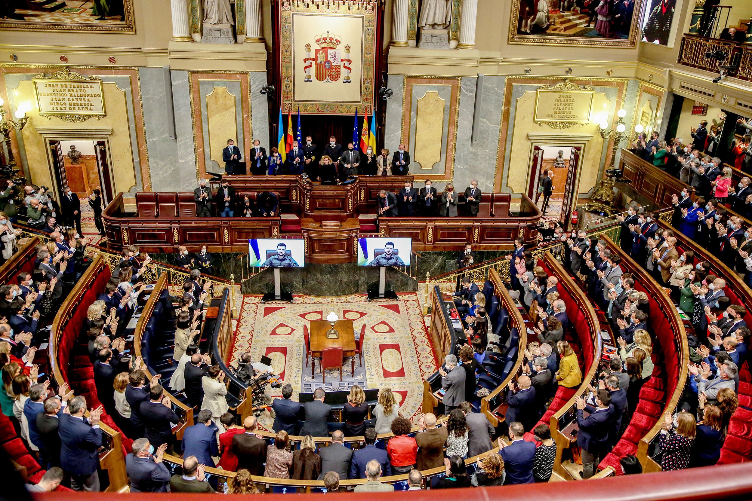 Zelenski, en el Congreso: "Estamos en 2022, pero parece abril de 1937 en Guernika"