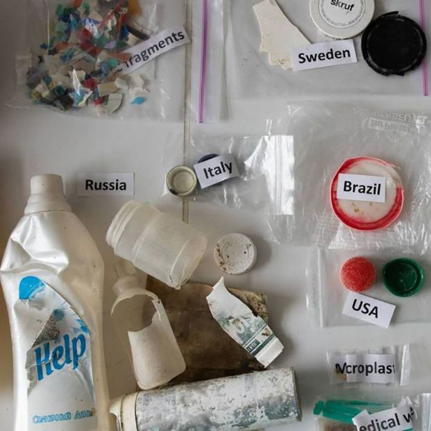 La imagen de la vergüenza: el plástico ya invade el Ártico